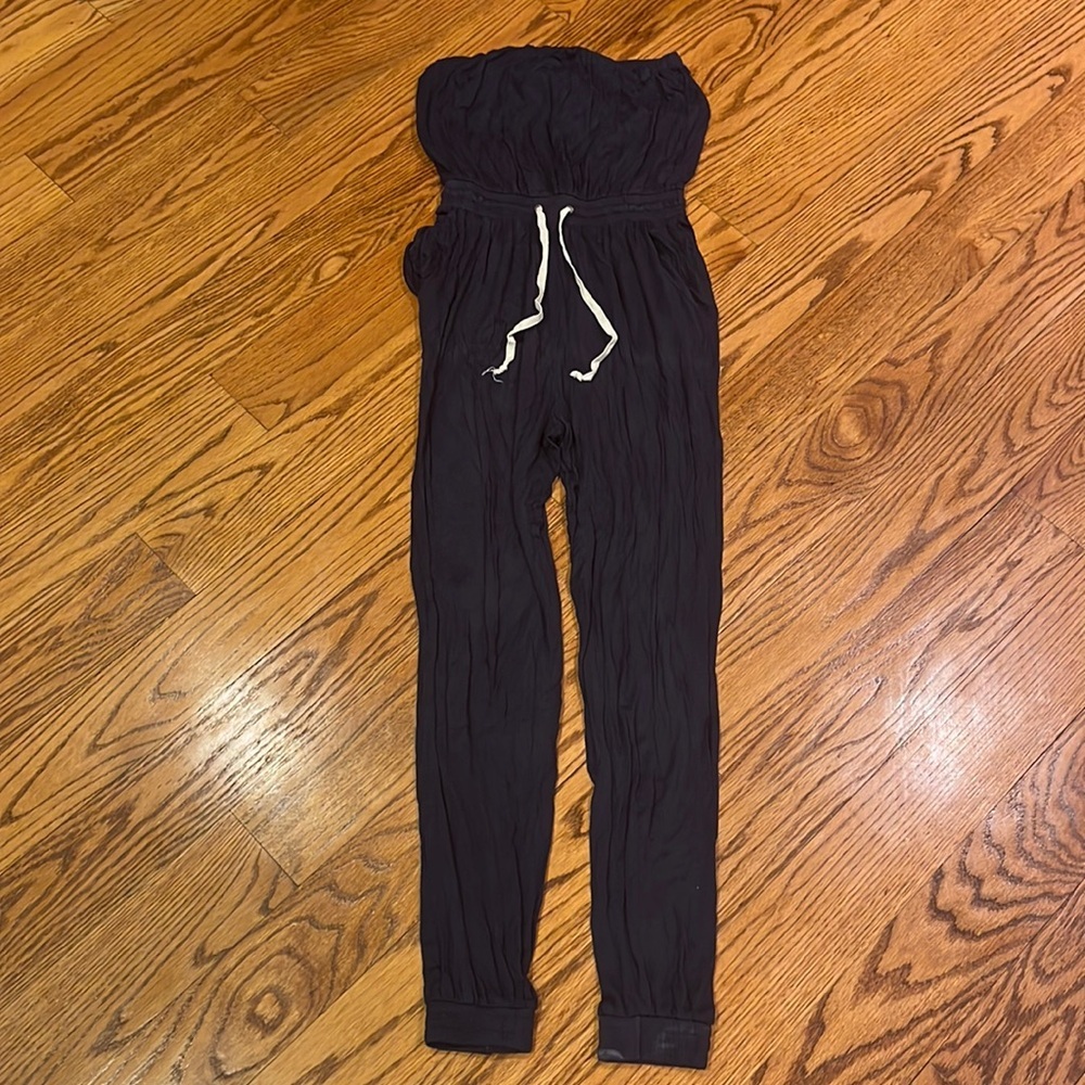 The Hanger Woman’s Strapless Navy Jumpsuit Size S